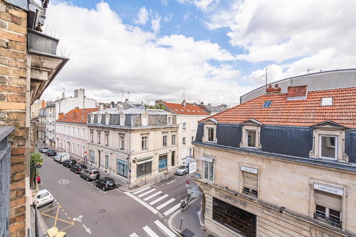 Villa Bar A Bulles - Ancien Comptoir Transforme Reims Exterior foto